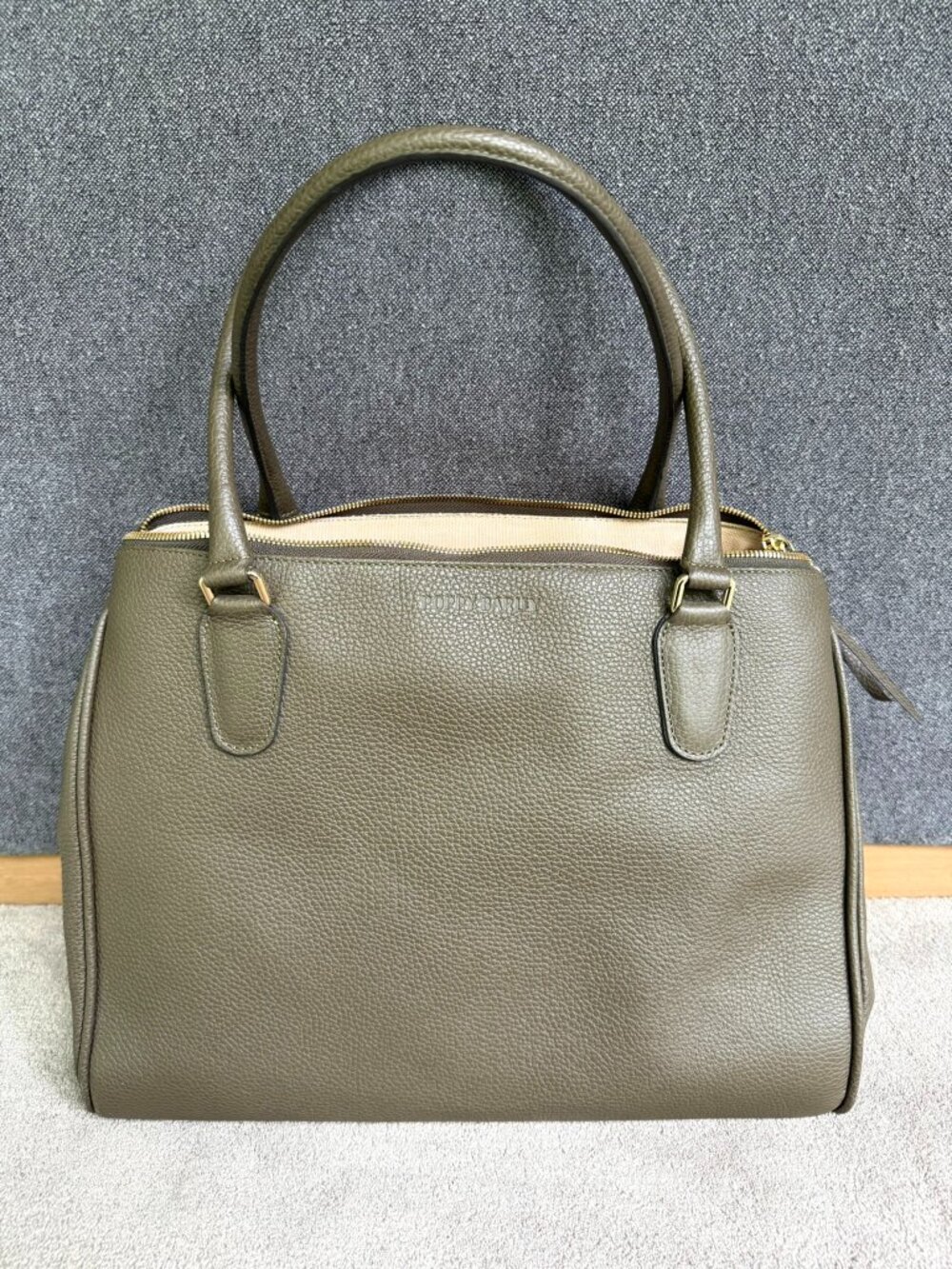 Genuine Leather Poppy Barley Olive Drab Green Co-Worker Tote Beautiful Like New